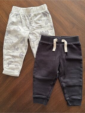 Carter's Light Gray Animal Print & Black Jogger Pants - Kids Bottoms
